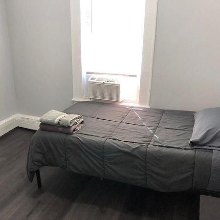 Private 2-Bedroom With Free Parking And Direct Bus To Nyc Manhattan Only 2 Blocks Away Linden Zewnętrze zdjęcie