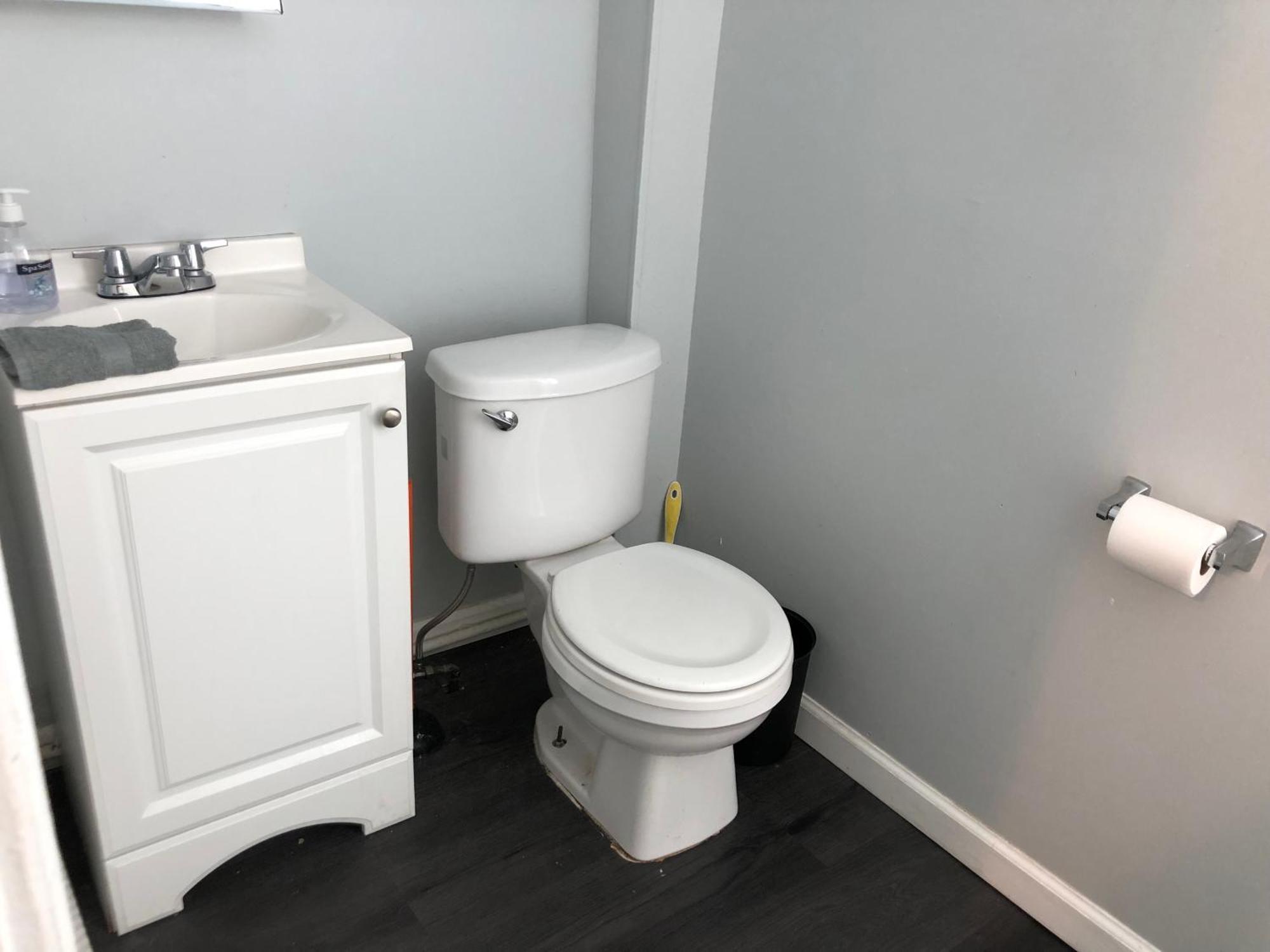 Private 2-Bedroom With Free Parking And Direct Bus To Nyc Manhattan Only 2 Blocks Away Linden Zewnętrze zdjęcie